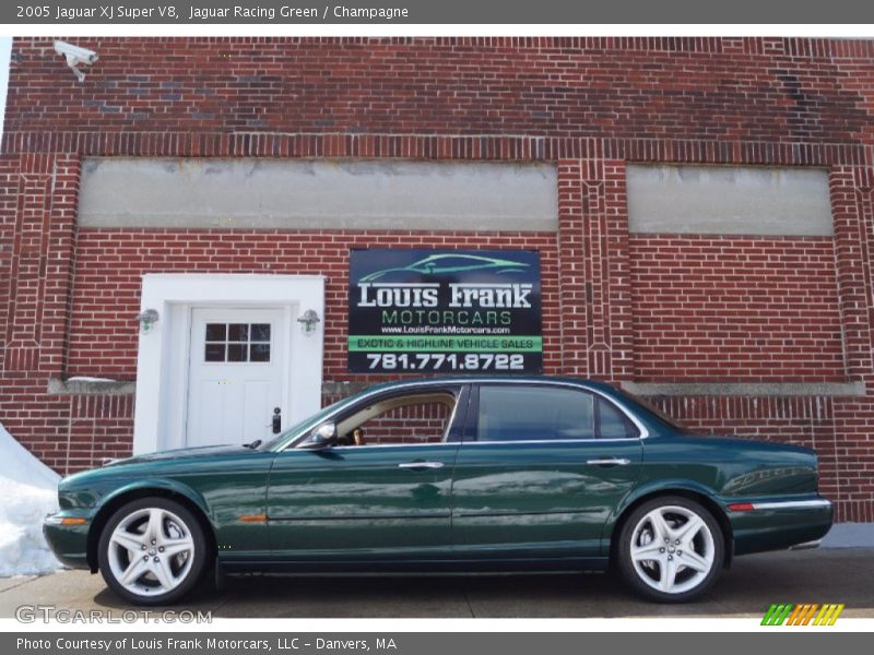 Jaguar Racing Green / Champagne 2005 Jaguar XJ Super V8