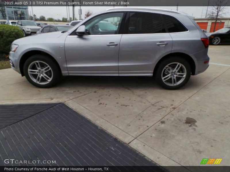 Florett Silver Metallic / Black 2015 Audi Q5 3.0 TFSI Premium Plus quattro