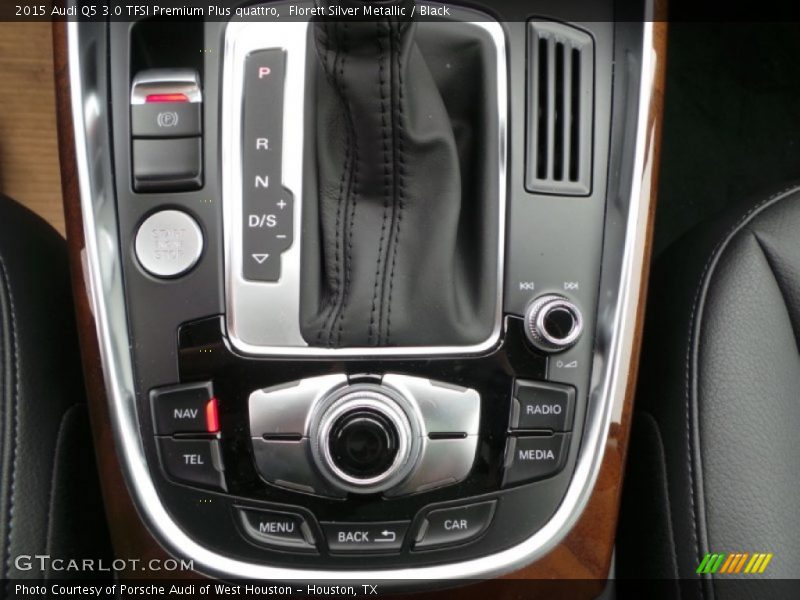 Florett Silver Metallic / Black 2015 Audi Q5 3.0 TFSI Premium Plus quattro