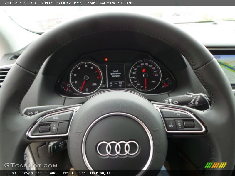 Florett Silver Metallic / Black 2015 Audi Q5 3.0 TFSI Premium Plus quattro