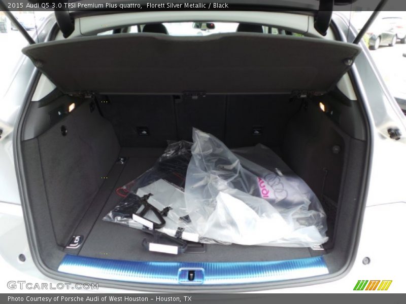  2015 Q5 3.0 TFSI Premium Plus quattro Trunk