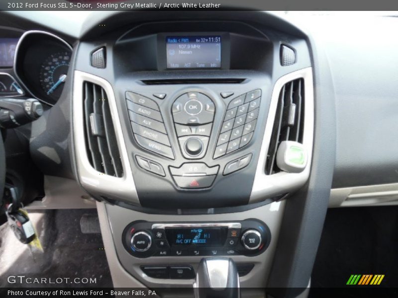 Sterling Grey Metallic / Arctic White Leather 2012 Ford Focus SEL 5-Door