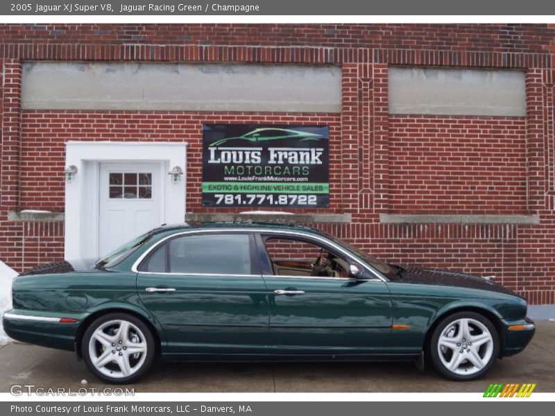 Jaguar Racing Green / Champagne 2005 Jaguar XJ Super V8