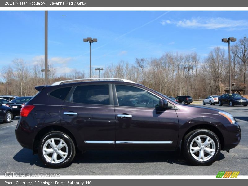 Cayenne Red / Gray 2011 Nissan Rogue SV