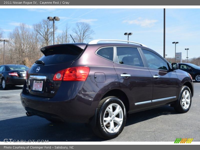 Cayenne Red / Gray 2011 Nissan Rogue SV