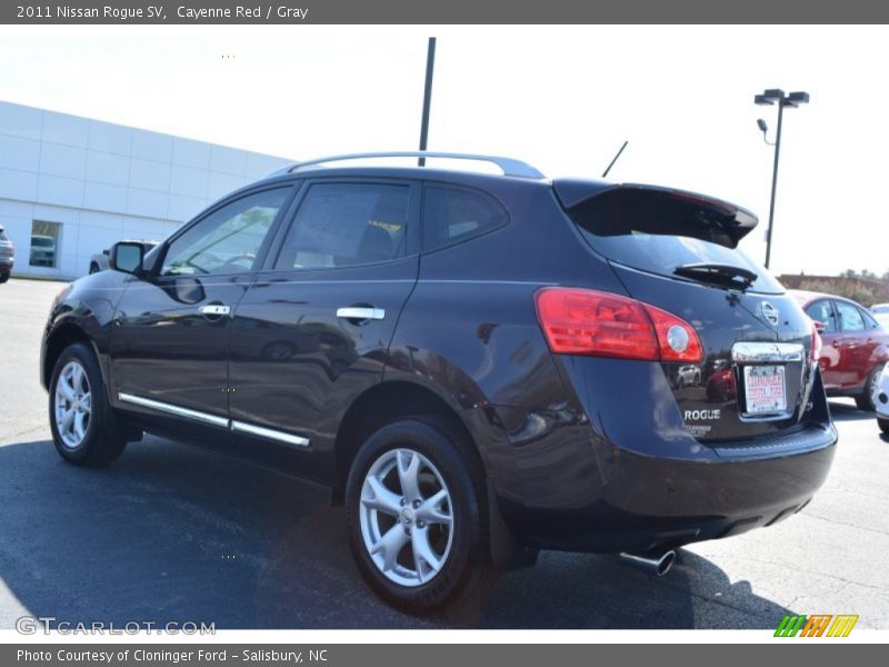Cayenne Red / Gray 2011 Nissan Rogue SV