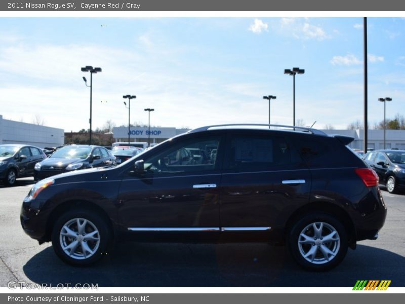 Cayenne Red / Gray 2011 Nissan Rogue SV
