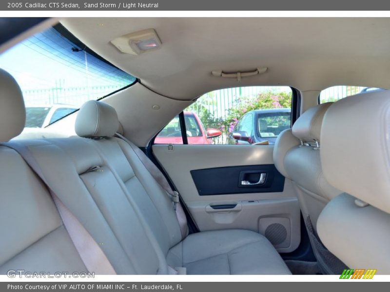 Sand Storm / Light Neutral 2005 Cadillac CTS Sedan