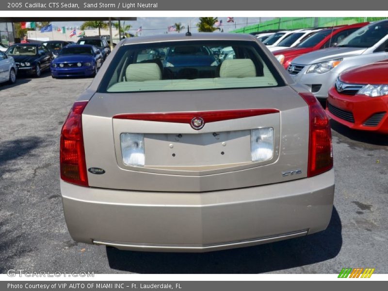 Sand Storm / Light Neutral 2005 Cadillac CTS Sedan