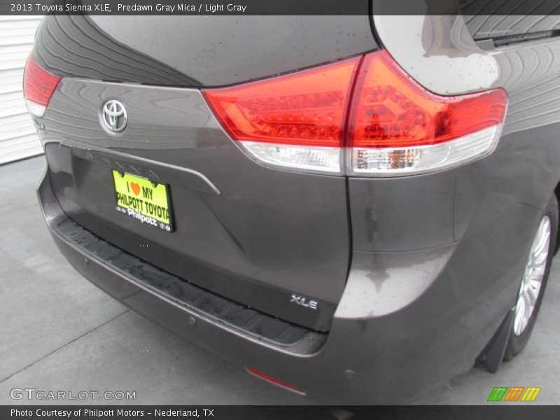 Predawn Gray Mica / Light Gray 2013 Toyota Sienna XLE