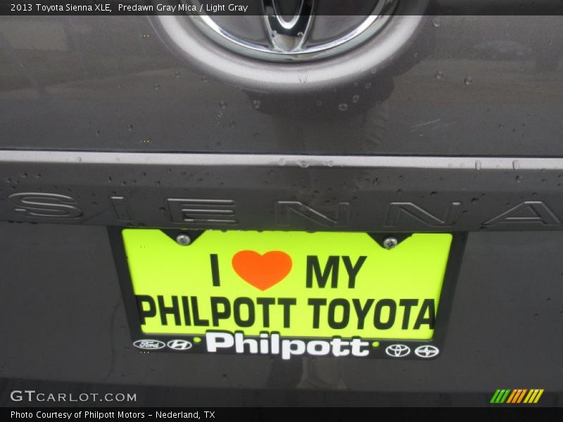 Predawn Gray Mica / Light Gray 2013 Toyota Sienna XLE