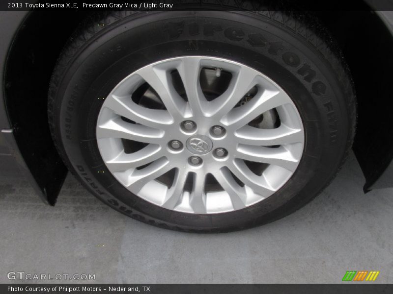 Predawn Gray Mica / Light Gray 2013 Toyota Sienna XLE