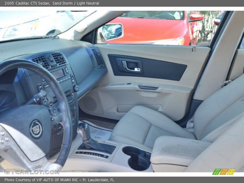 Sand Storm / Light Neutral 2005 Cadillac CTS Sedan