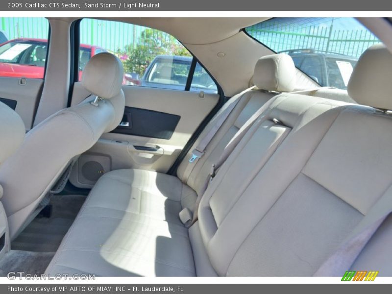 Sand Storm / Light Neutral 2005 Cadillac CTS Sedan
