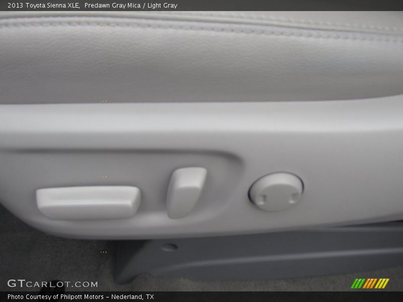 Predawn Gray Mica / Light Gray 2013 Toyota Sienna XLE
