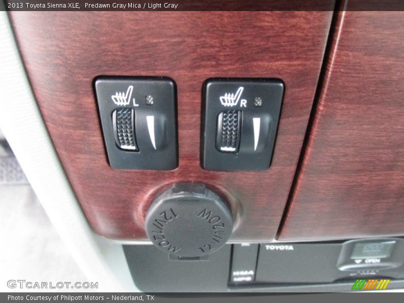 Predawn Gray Mica / Light Gray 2013 Toyota Sienna XLE