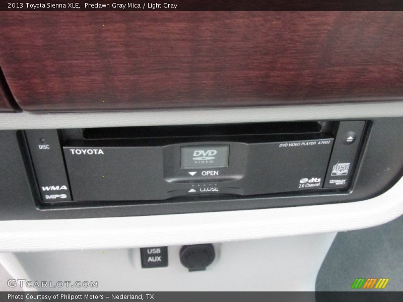 Predawn Gray Mica / Light Gray 2013 Toyota Sienna XLE