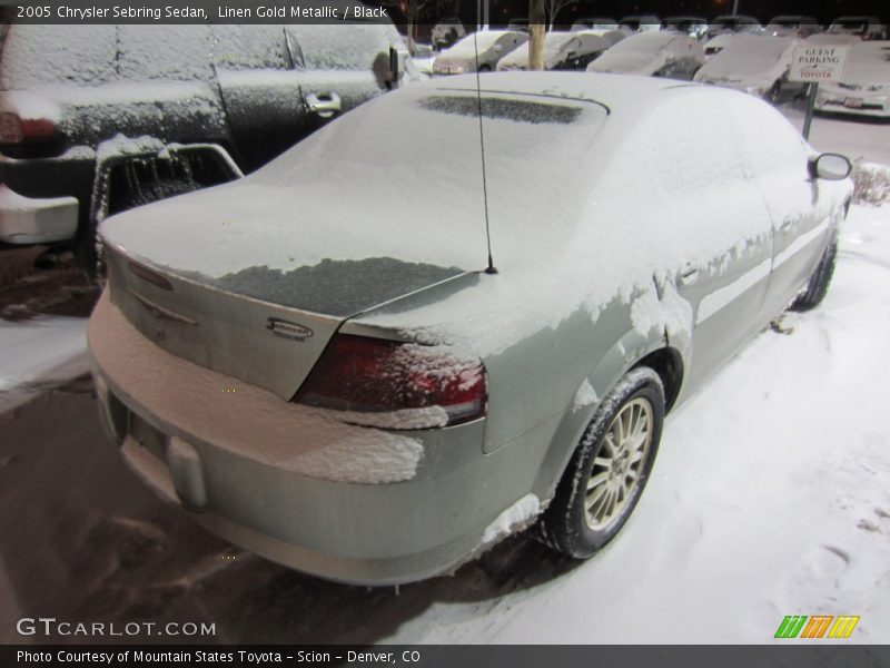 Linen Gold Metallic / Black 2005 Chrysler Sebring Sedan