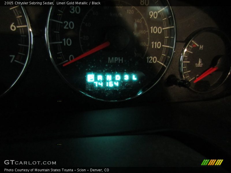 Linen Gold Metallic / Black 2005 Chrysler Sebring Sedan