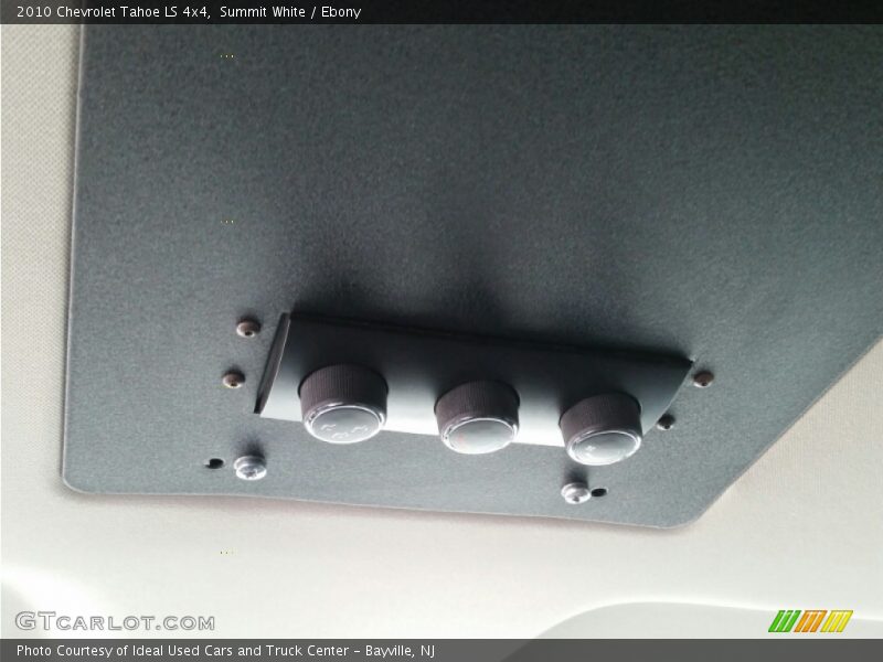 Summit White / Ebony 2010 Chevrolet Tahoe LS 4x4