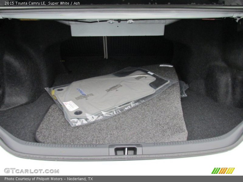 Super White / Ash 2015 Toyota Camry LE