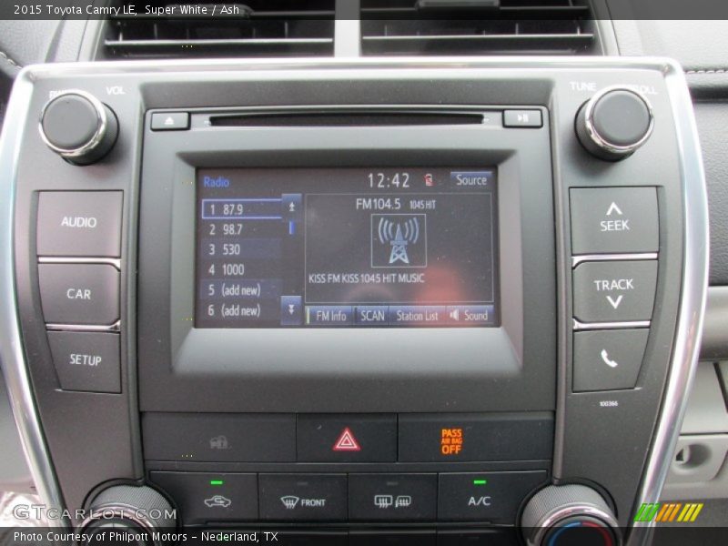 Super White / Ash 2015 Toyota Camry LE