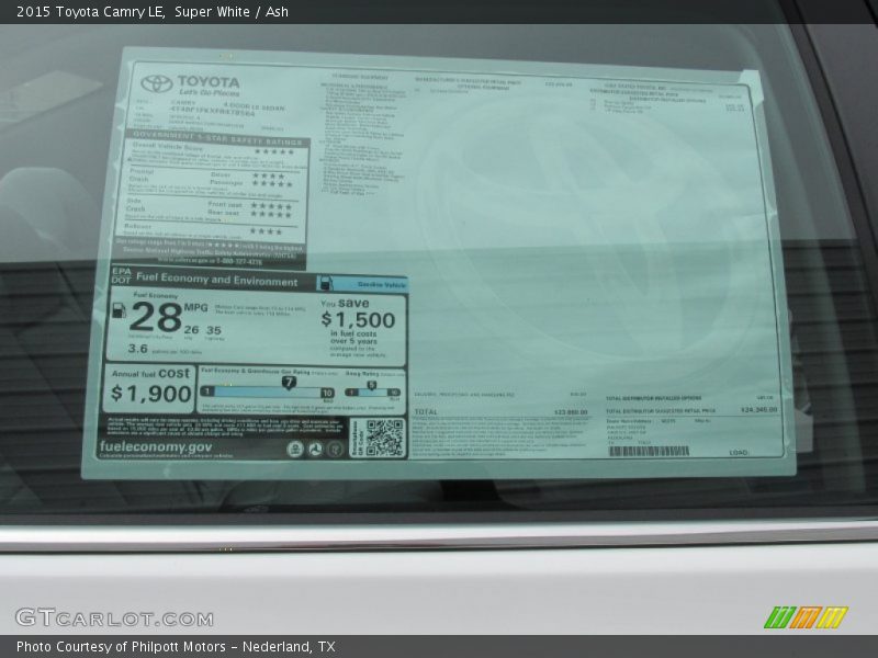 Super White / Ash 2015 Toyota Camry LE
