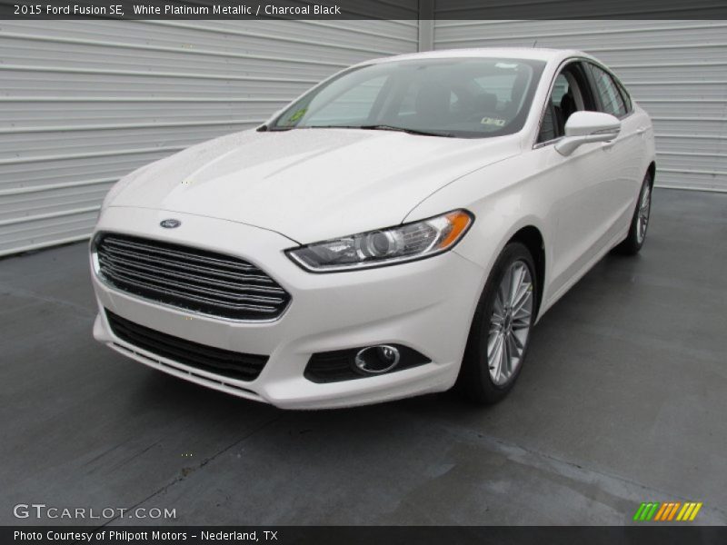 White Platinum Metallic / Charcoal Black 2015 Ford Fusion SE