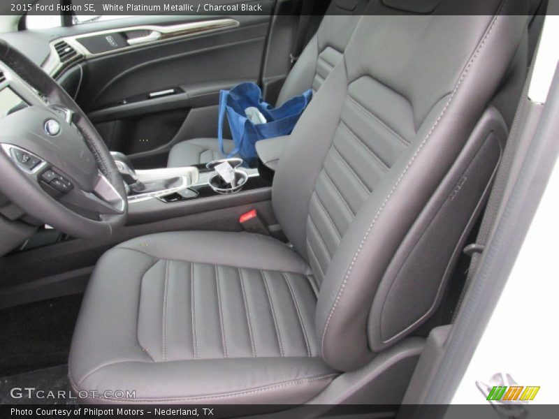 White Platinum Metallic / Charcoal Black 2015 Ford Fusion SE