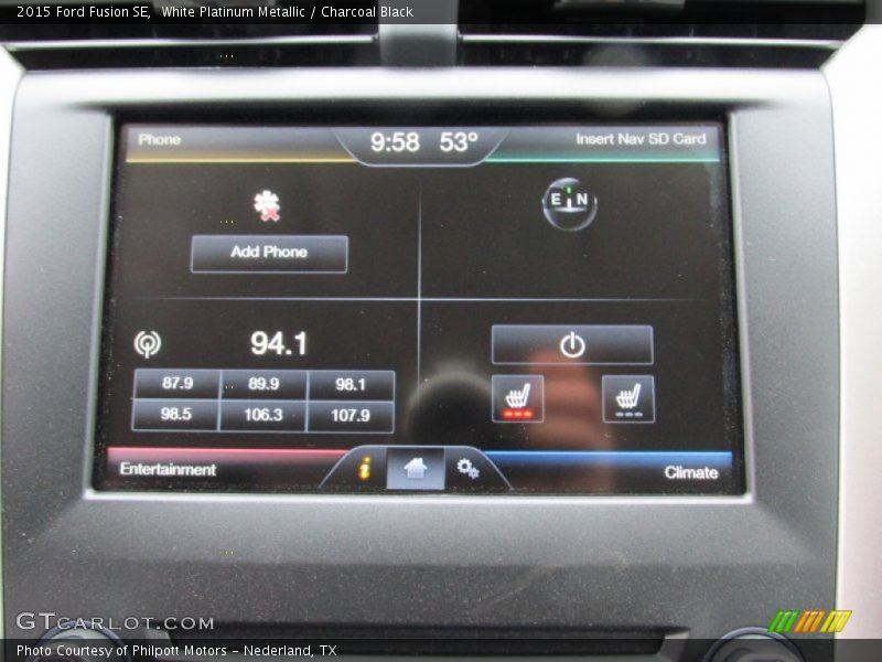 White Platinum Metallic / Charcoal Black 2015 Ford Fusion SE