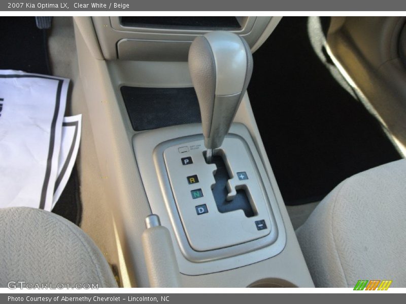 Clear White / Beige 2007 Kia Optima LX