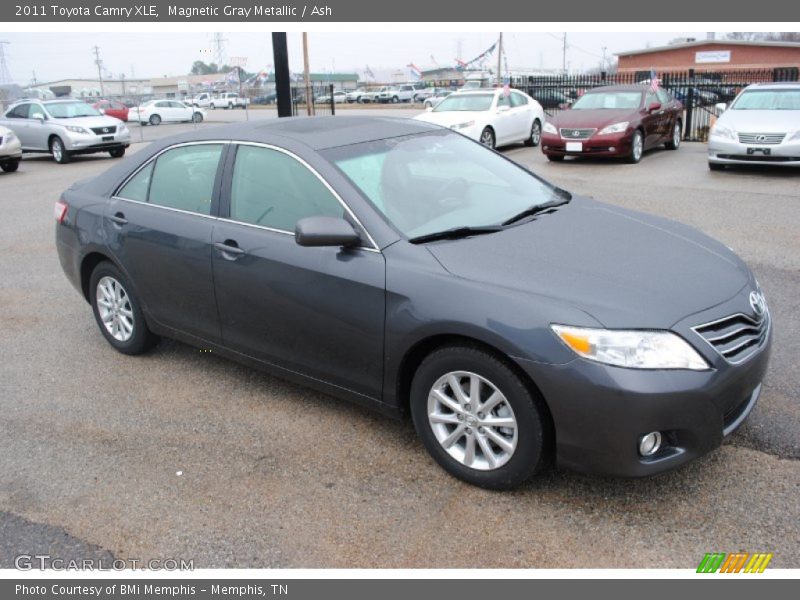 Magnetic Gray Metallic / Ash 2011 Toyota Camry XLE