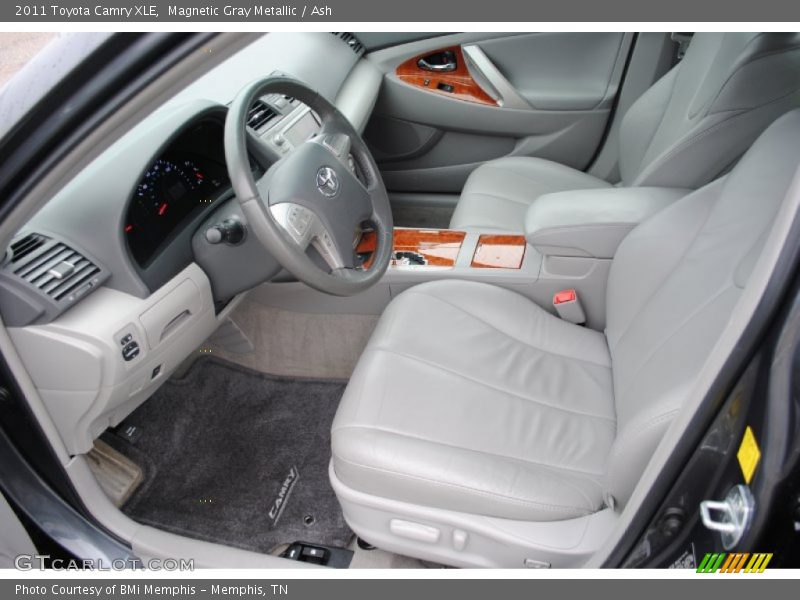 Magnetic Gray Metallic / Ash 2011 Toyota Camry XLE