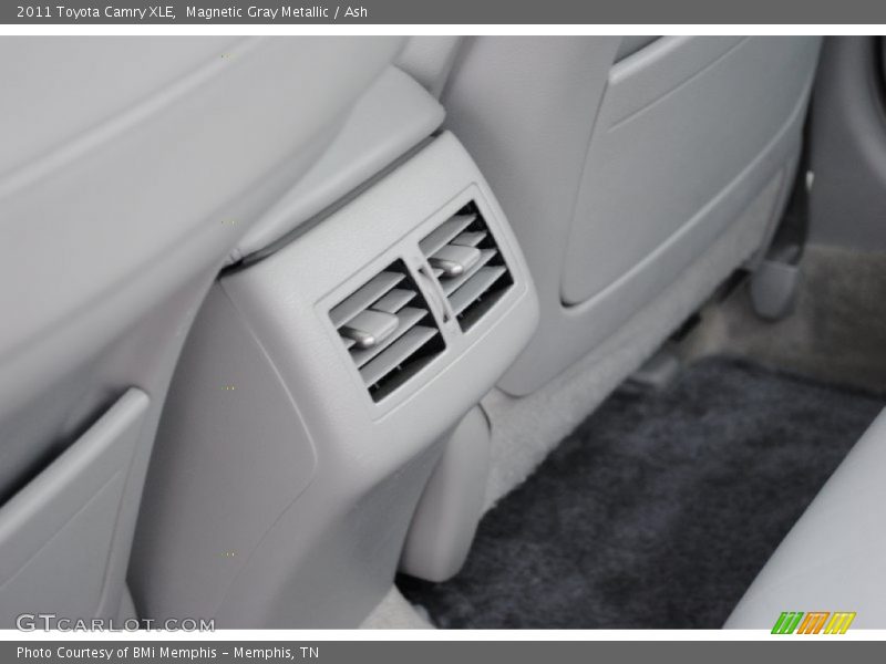 Magnetic Gray Metallic / Ash 2011 Toyota Camry XLE