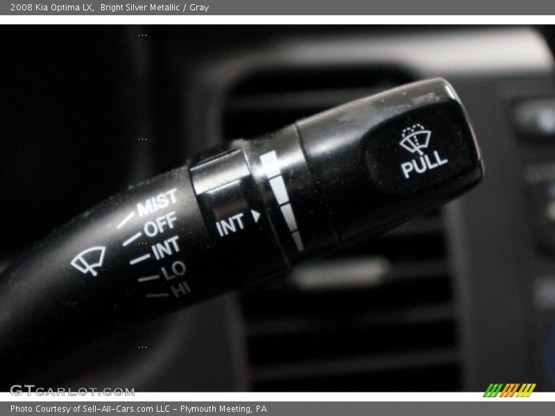 Bright Silver Metallic / Gray 2008 Kia Optima LX