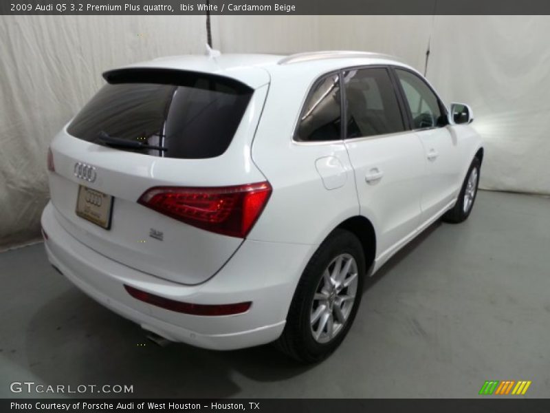 Ibis White / Cardamom Beige 2009 Audi Q5 3.2 Premium Plus quattro