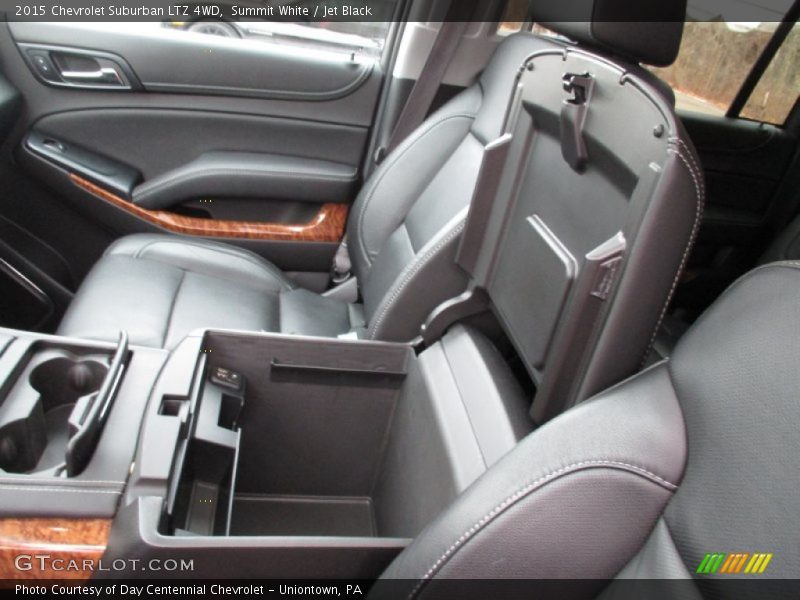 Summit White / Jet Black 2015 Chevrolet Suburban LTZ 4WD