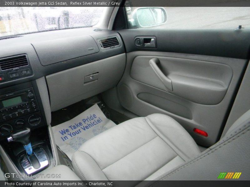 Reflex Silver Metallic / Grey 2003 Volkswagen Jetta GLS Sedan