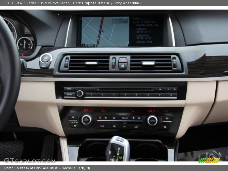 Controls of 2014 5 Series 535d xDrive Sedan