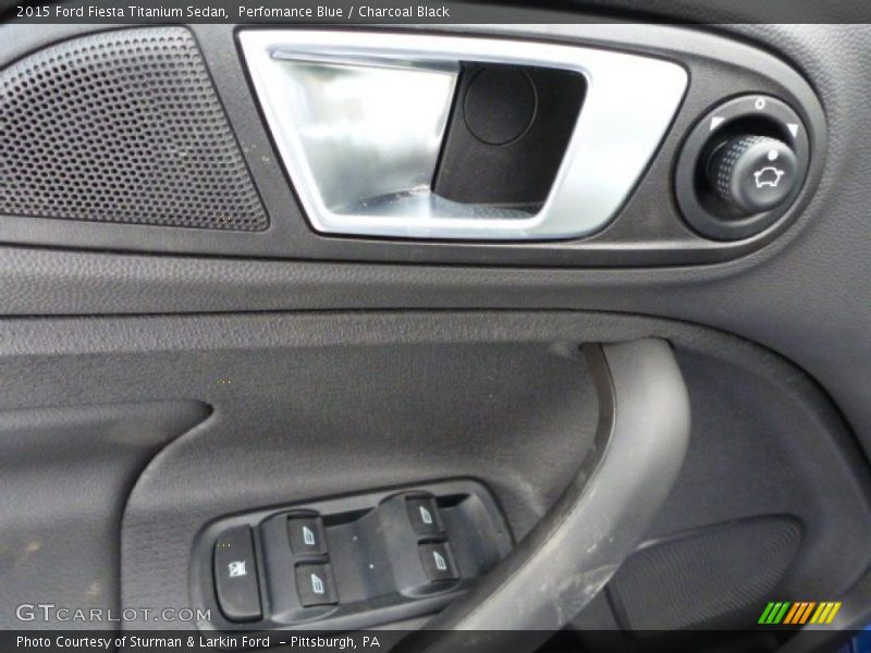 Perfomance Blue / Charcoal Black 2015 Ford Fiesta Titanium Sedan