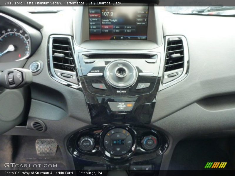 Perfomance Blue / Charcoal Black 2015 Ford Fiesta Titanium Sedan