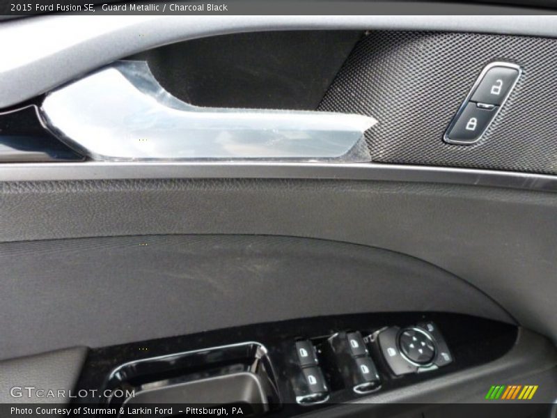 Guard Metallic / Charcoal Black 2015 Ford Fusion SE