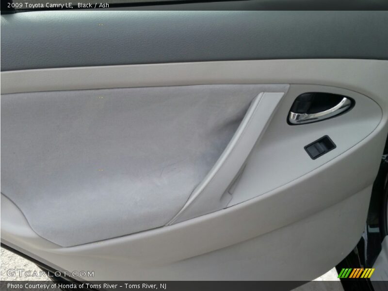 Black / Ash 2009 Toyota Camry LE