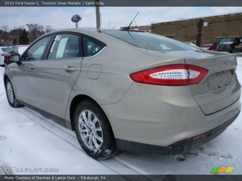 Tectonic Silver Metallic / Earth Gray 2015 Ford Fusion S