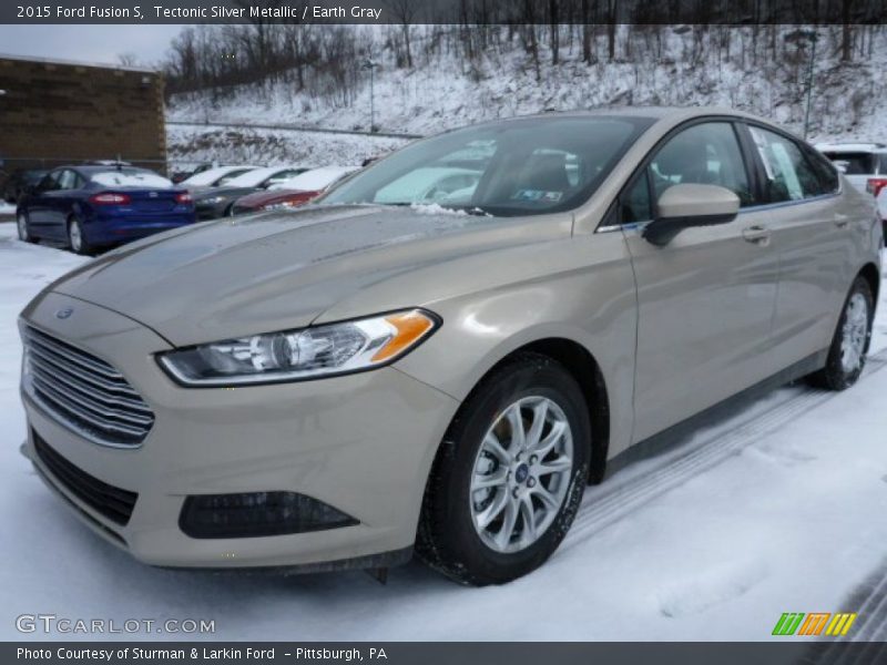 Tectonic Silver Metallic / Earth Gray 2015 Ford Fusion S
