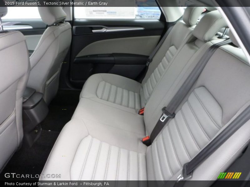 Tectonic Silver Metallic / Earth Gray 2015 Ford Fusion S