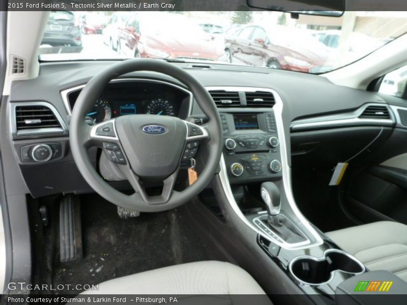 Tectonic Silver Metallic / Earth Gray 2015 Ford Fusion S