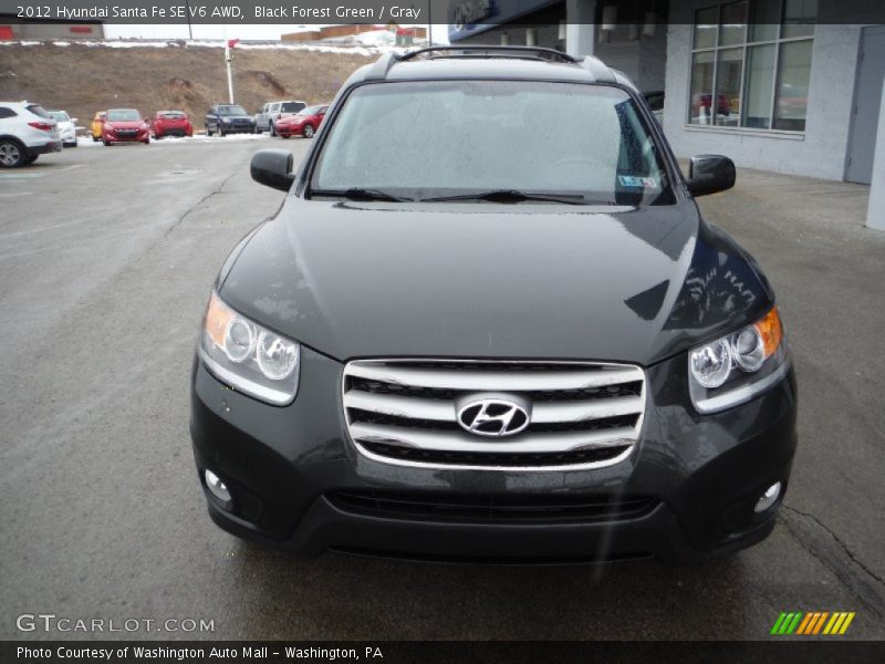 Black Forest Green / Gray 2012 Hyundai Santa Fe SE V6 AWD