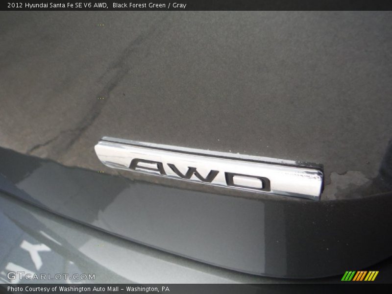 Black Forest Green / Gray 2012 Hyundai Santa Fe SE V6 AWD