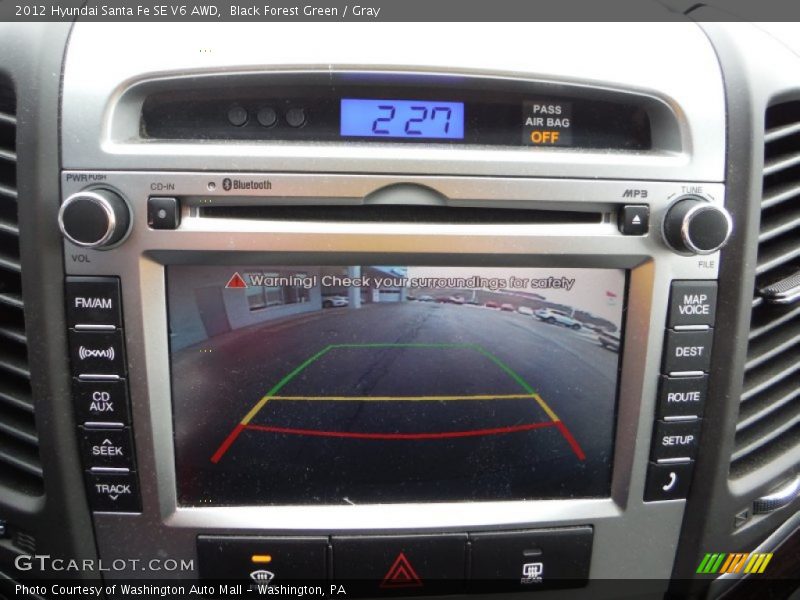 Black Forest Green / Gray 2012 Hyundai Santa Fe SE V6 AWD